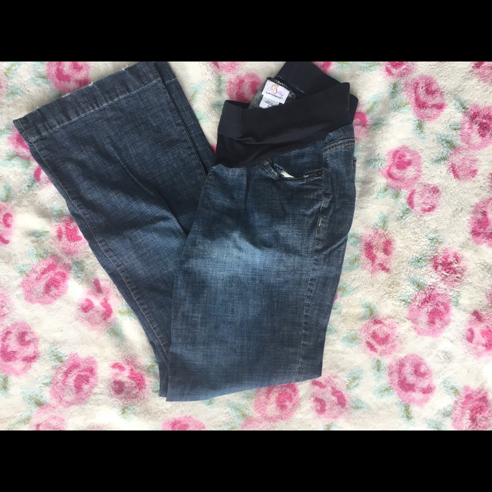Maternity jeans