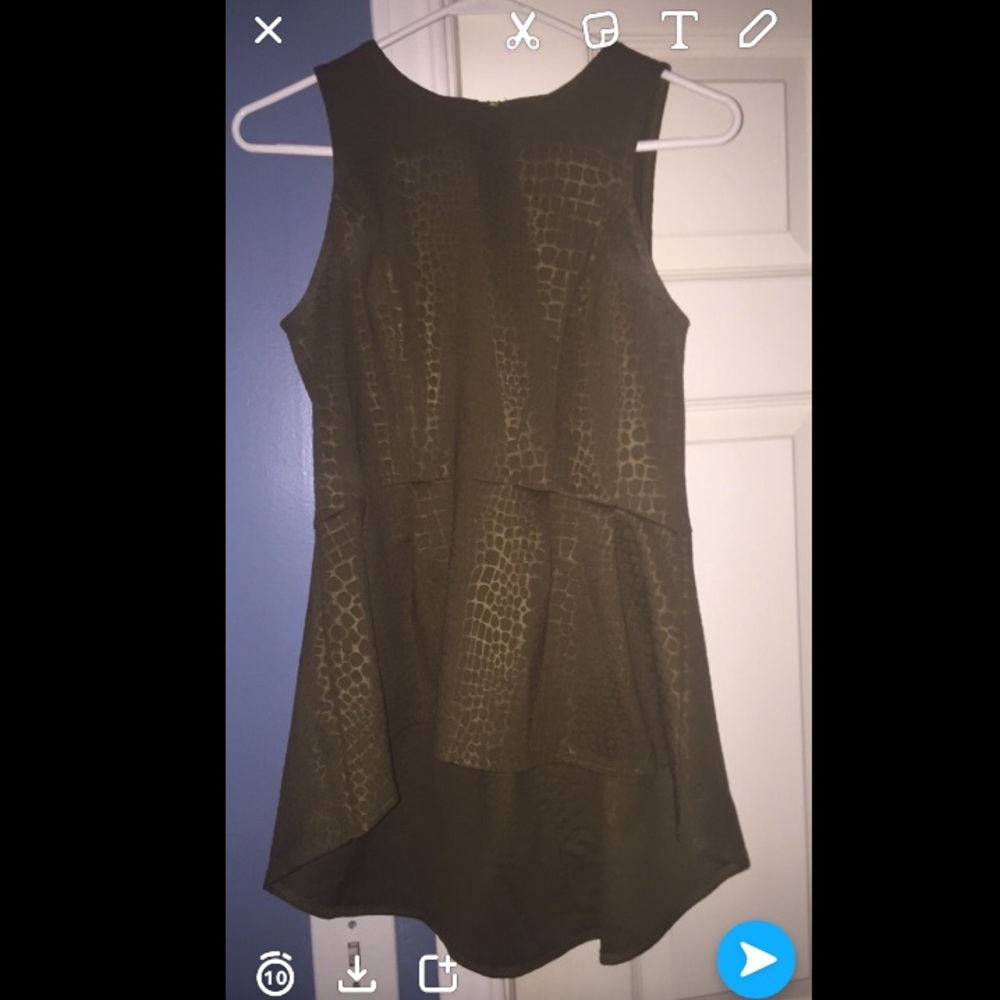 Women's peplum top