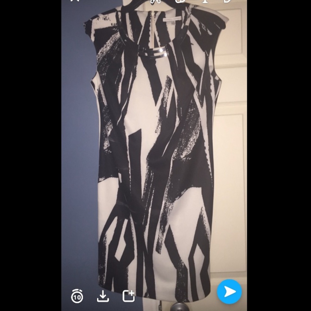 Women's dress