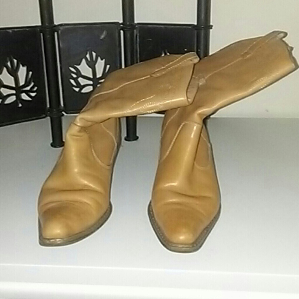 Tan Leather cowboy boots