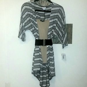 LulaRoe Lindsay Cardigan Black/White