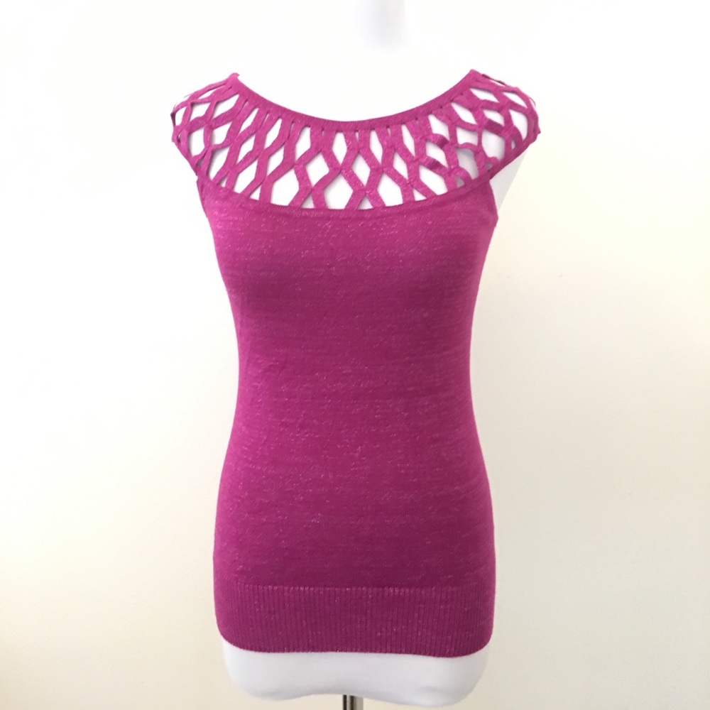 Bebe Lattice Shoulder Top size Small