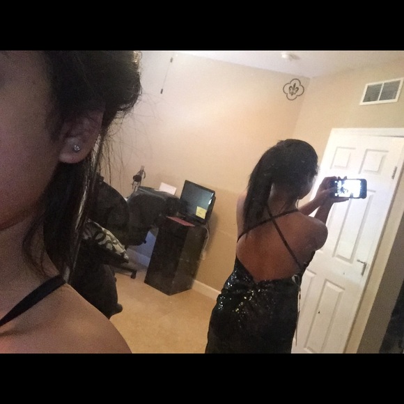 Black sequin prom dress mermaid backless - Picture 2 of 3