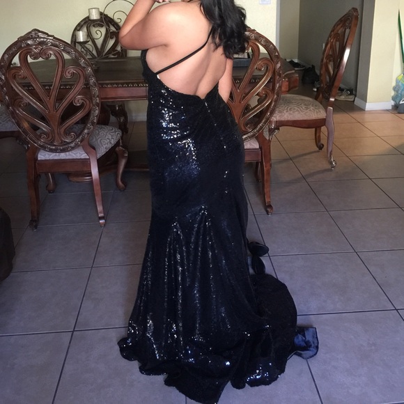 Black sequin prom dress mermaid backless - Picture 3 of 3