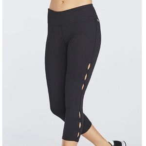 Black Fabletics Olive Capri
