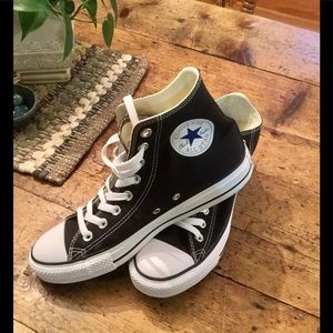 Converse Black High Top Sneakers ~  UNISEX