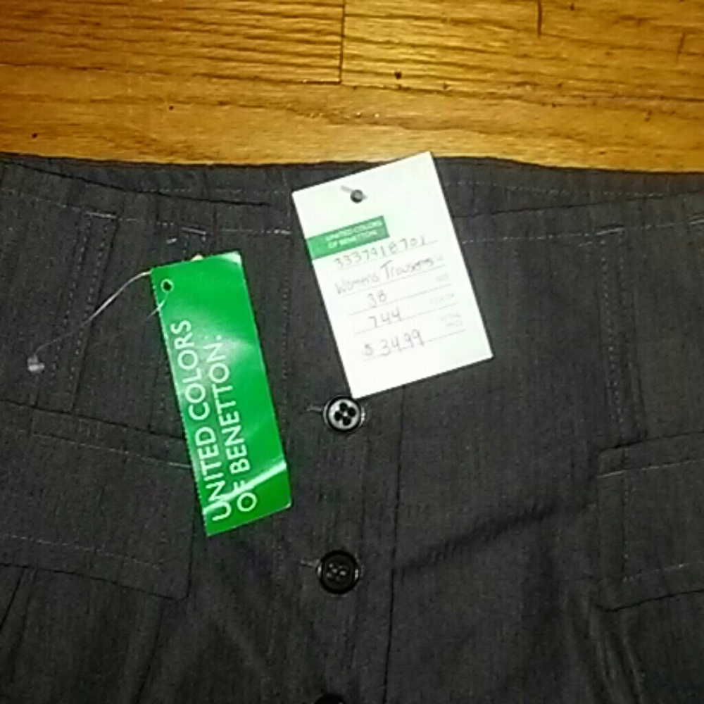 Gray pants - Picture 3 of 3