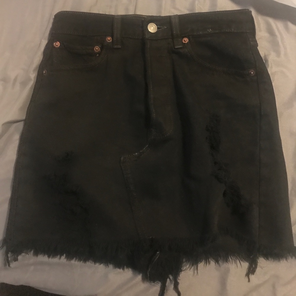 Levi's skirt