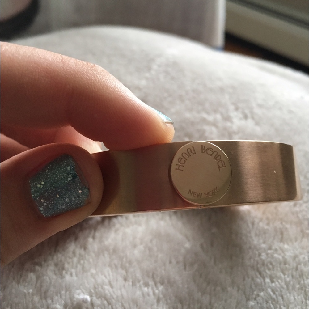 Brand new Henri bendel cuff bracelet