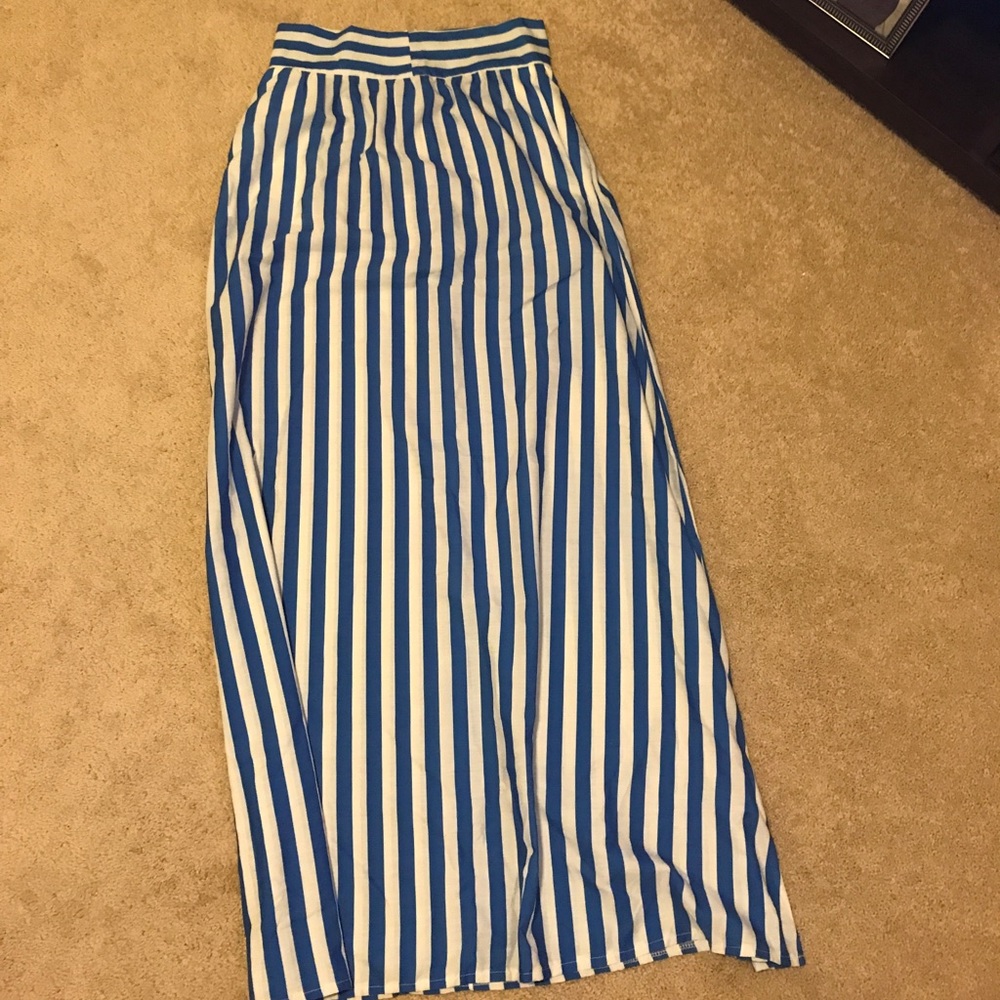 Stripped full length maxi