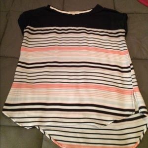 Rewind short sleeve silky blouse