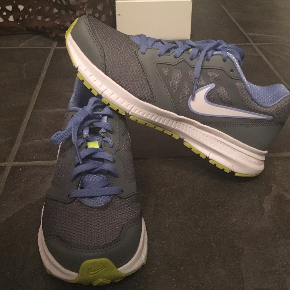 Nike Sneakets