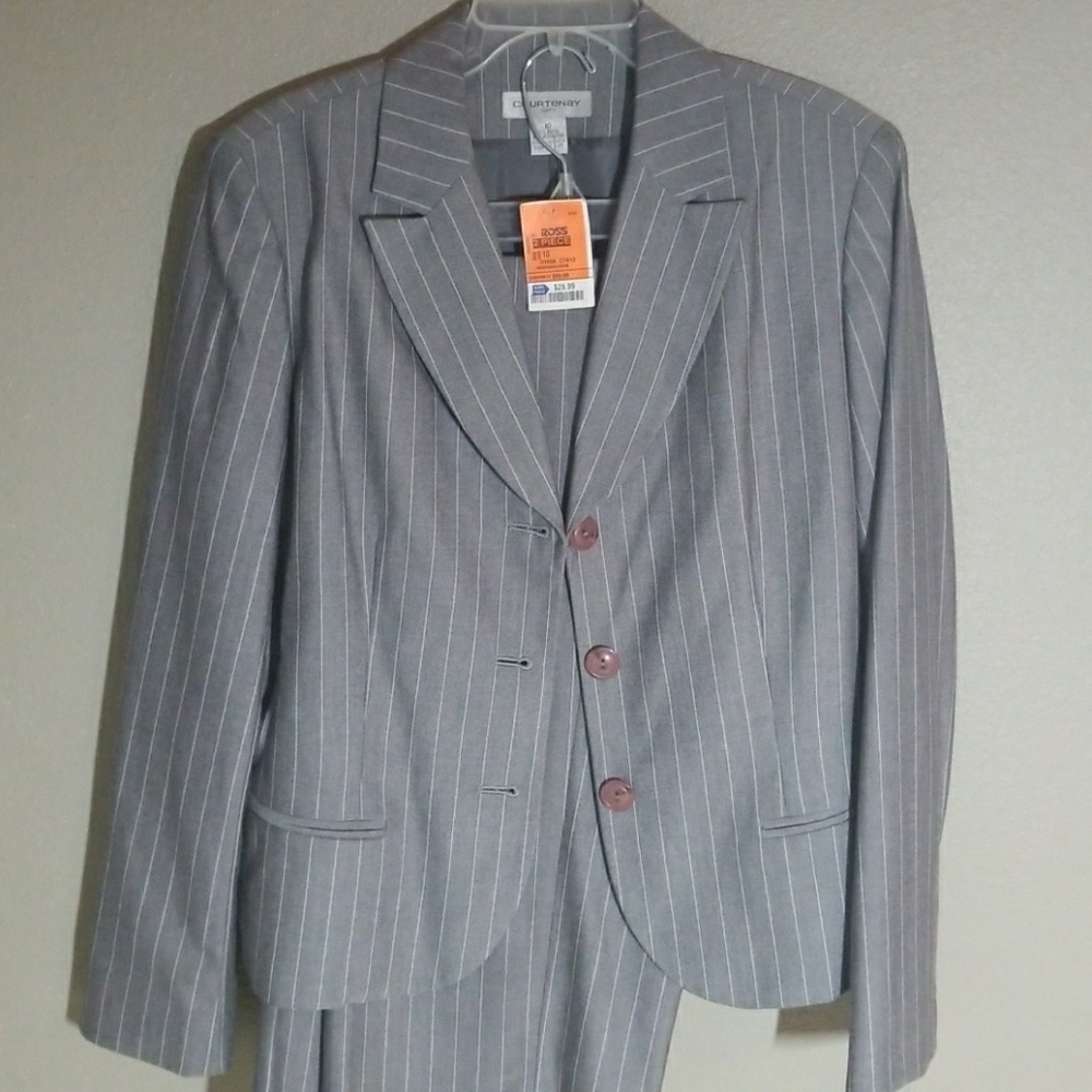 Pant Suit
