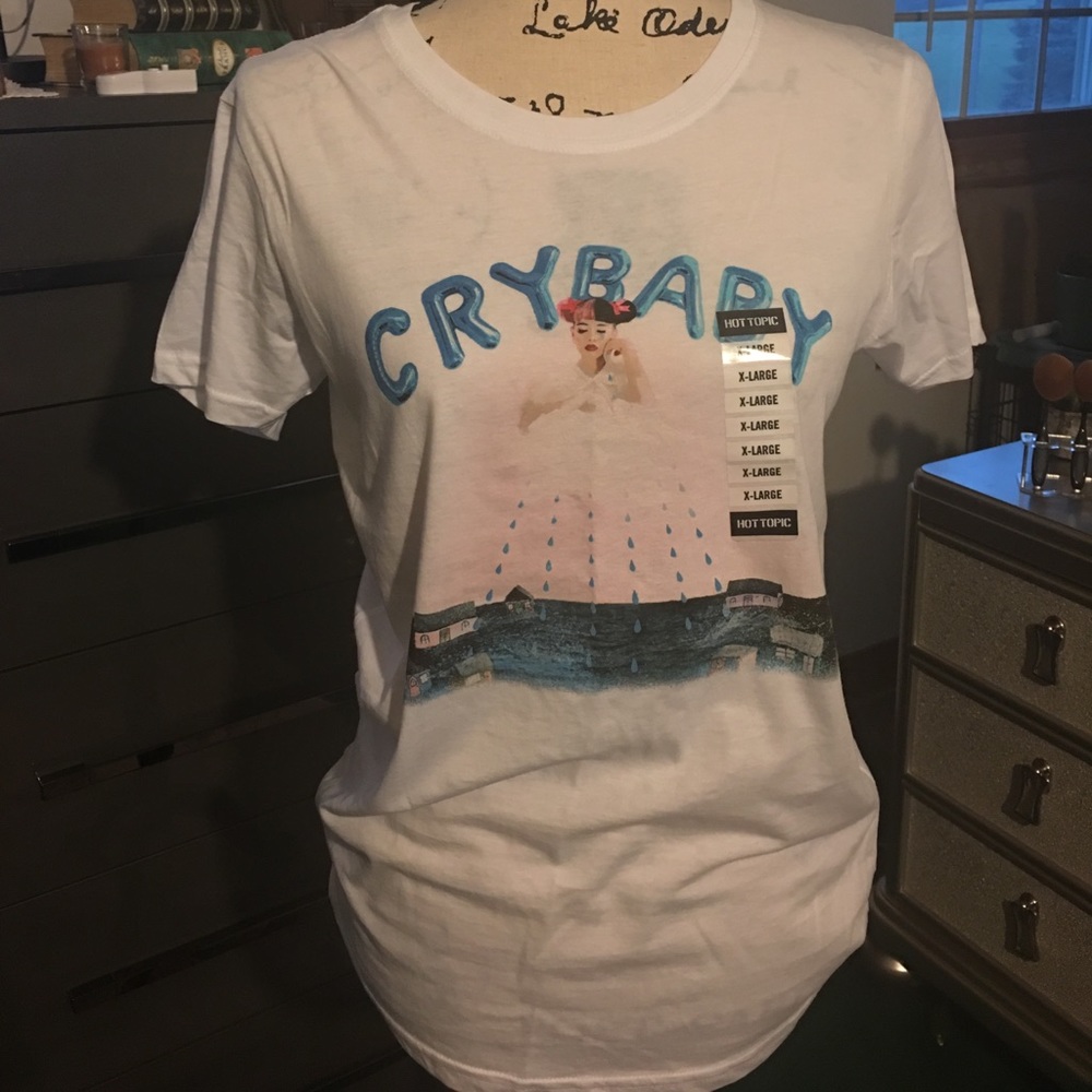 Fitted Graphic T, Melanie Martinez!