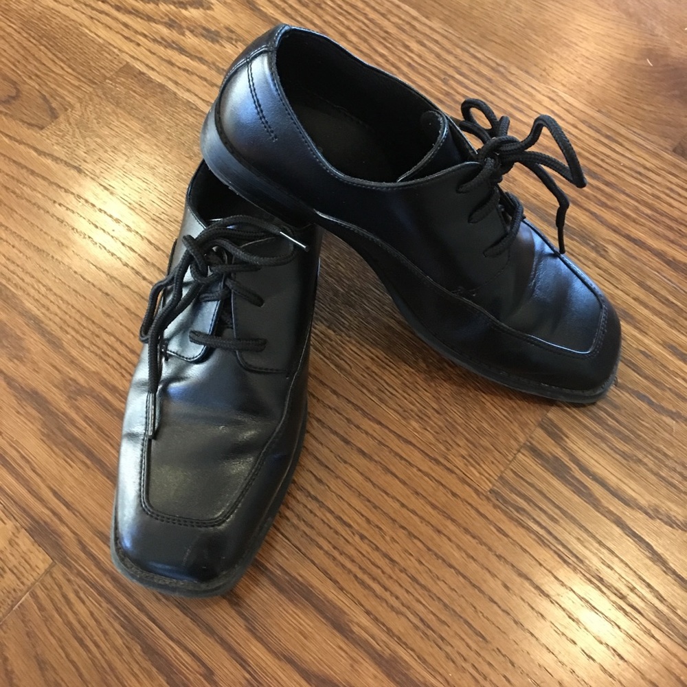 🎊NEW PRICE🎊 Sonoma Boys dress shoes