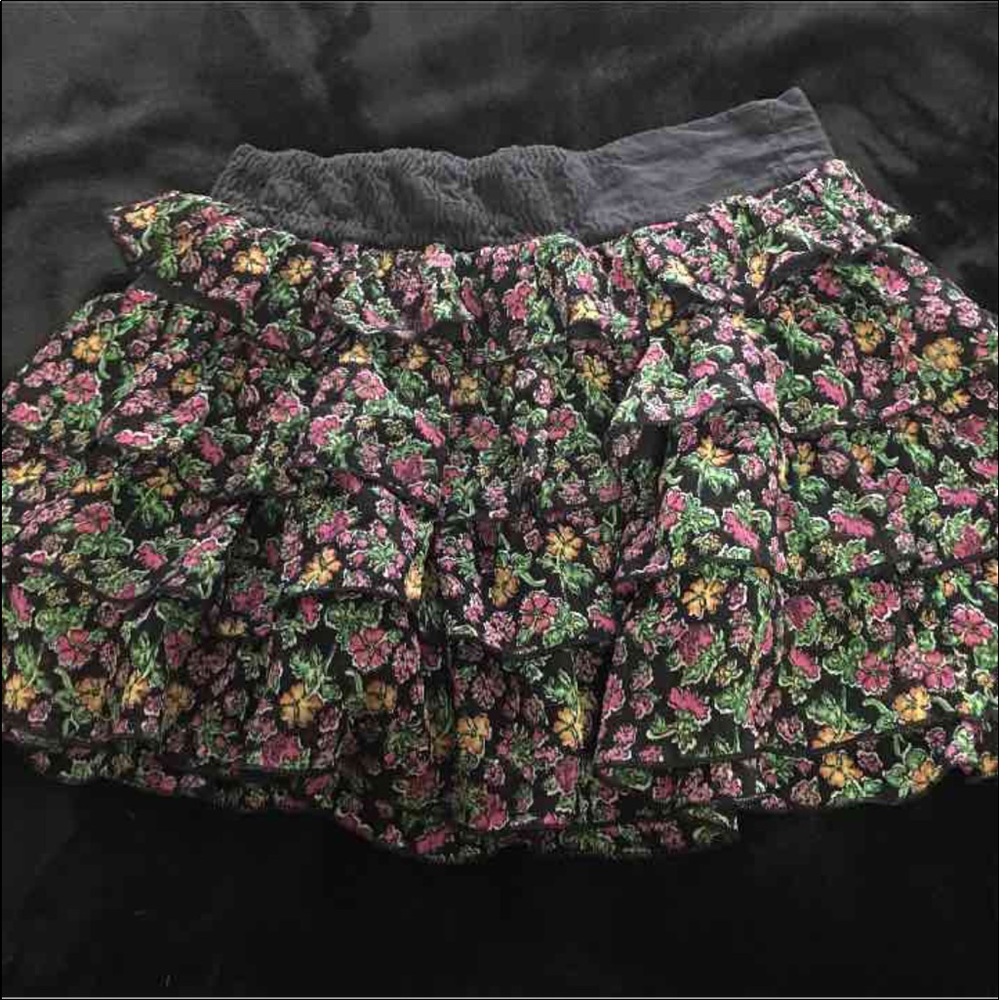 Black floral skirt