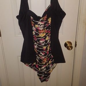 Torrid one piece bathing suit