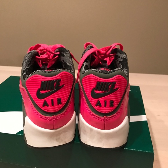 Air Max - Picture 4 of 7