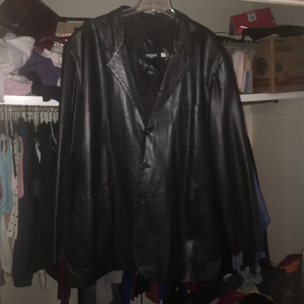 Cuzzens 50r 3 button Lamb Skin Coat.