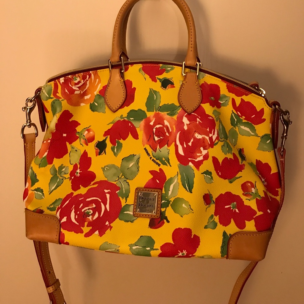 Dooney &Bourke purse