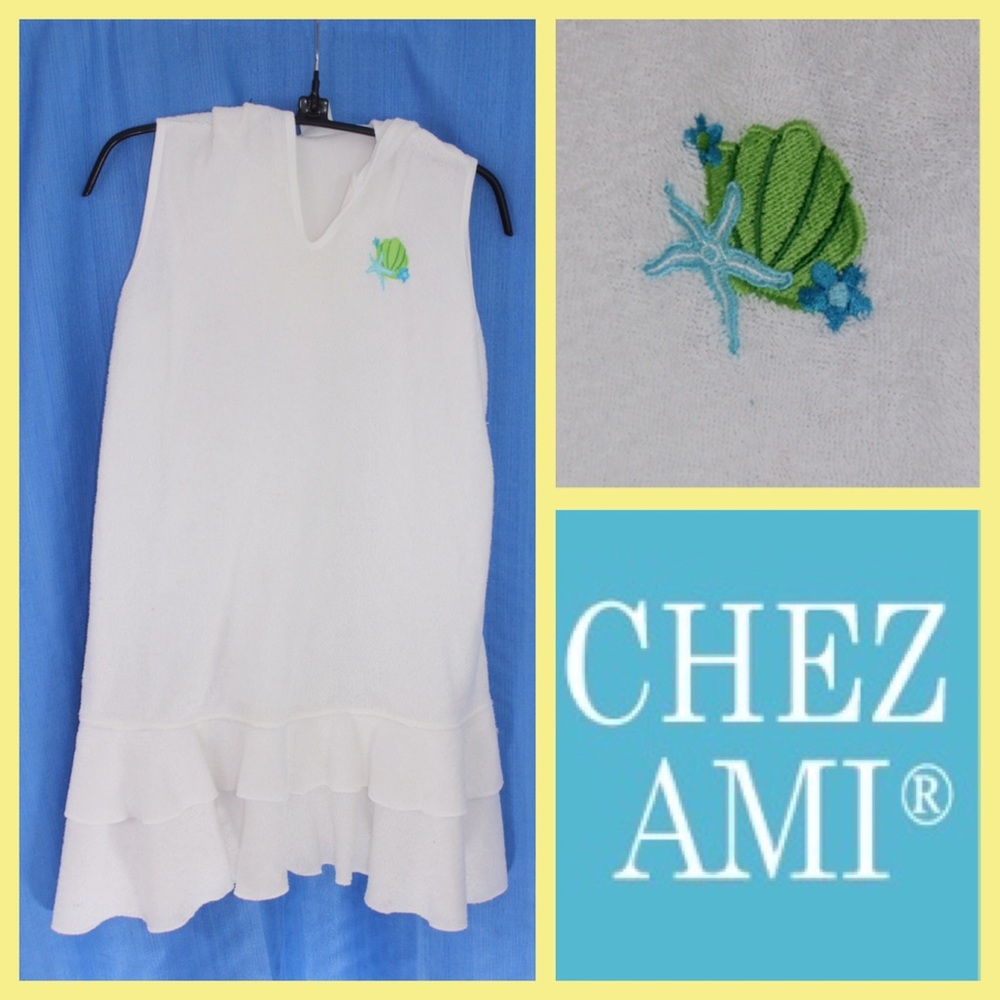 Chez Ami Swim/Beach Coverup Embroidery Shell motif