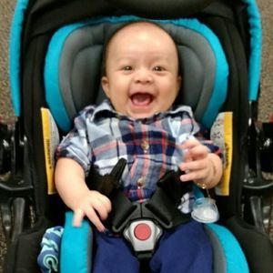 Meet your Posher, Alexis