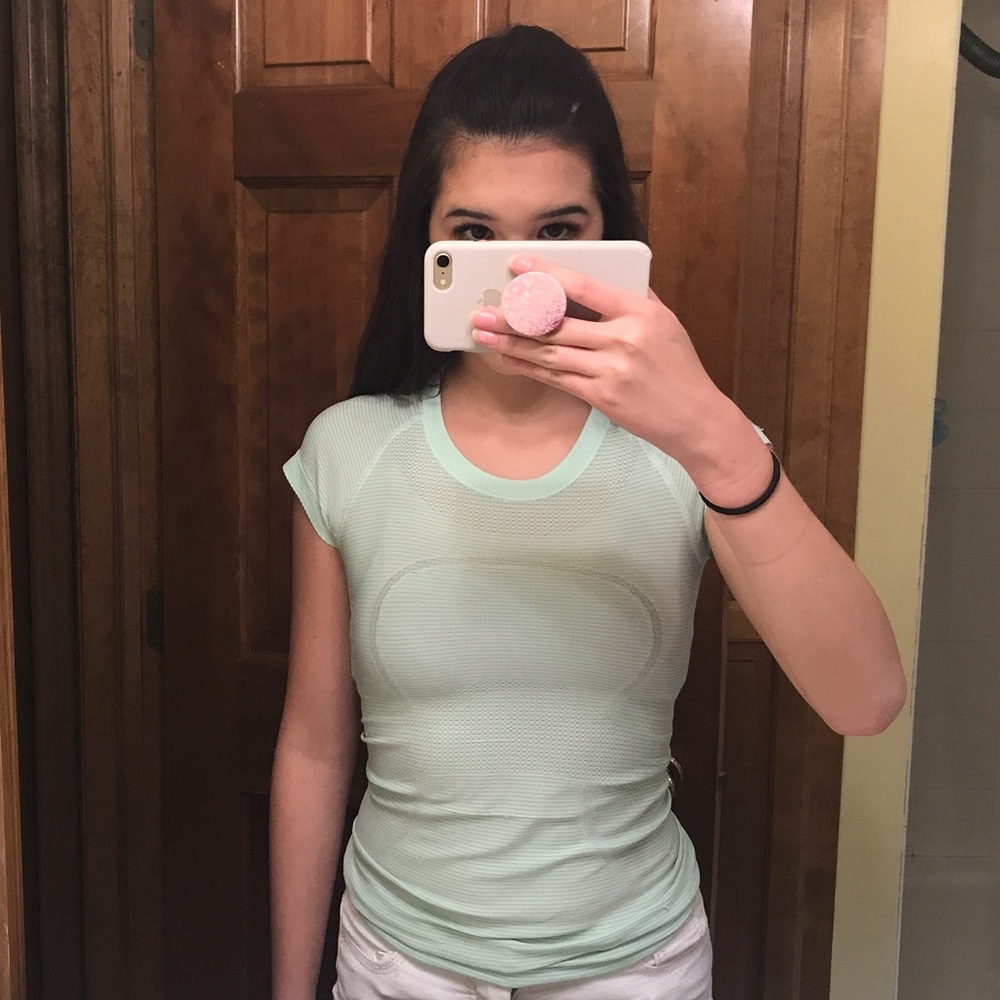 Lululemon swiftly tech short sleeve crew