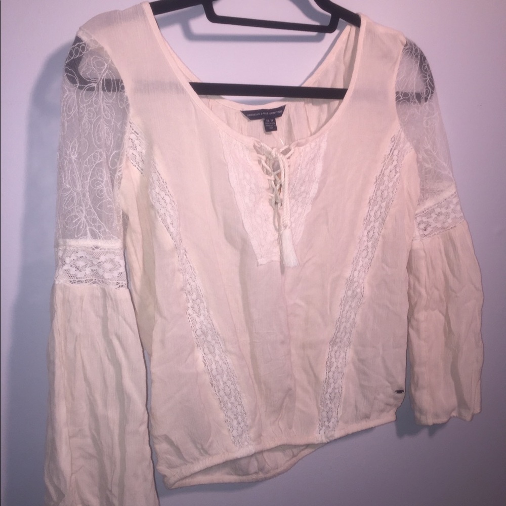 American Eagle peasant top!