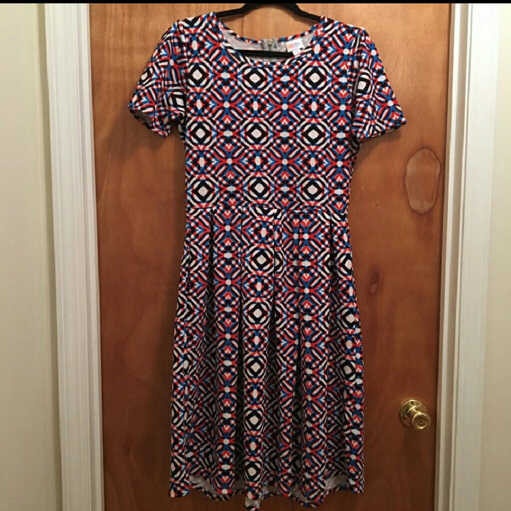 Lularoe Amelia red white and blue. 😍🎊