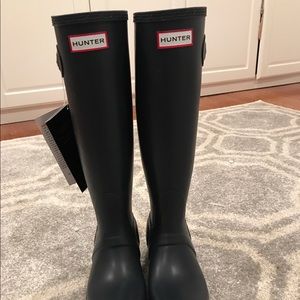 Hunter Rainboots (Tall)