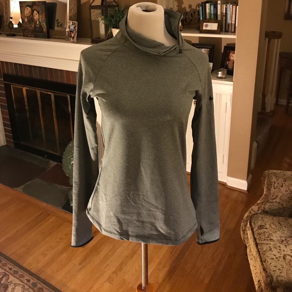 Nike Dri Fit Long Sleeve