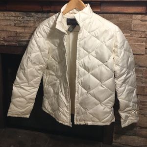 Banana Republic Cream Colored Puffer Jacket