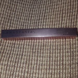 Anastasia brow definer. Shade Granite
