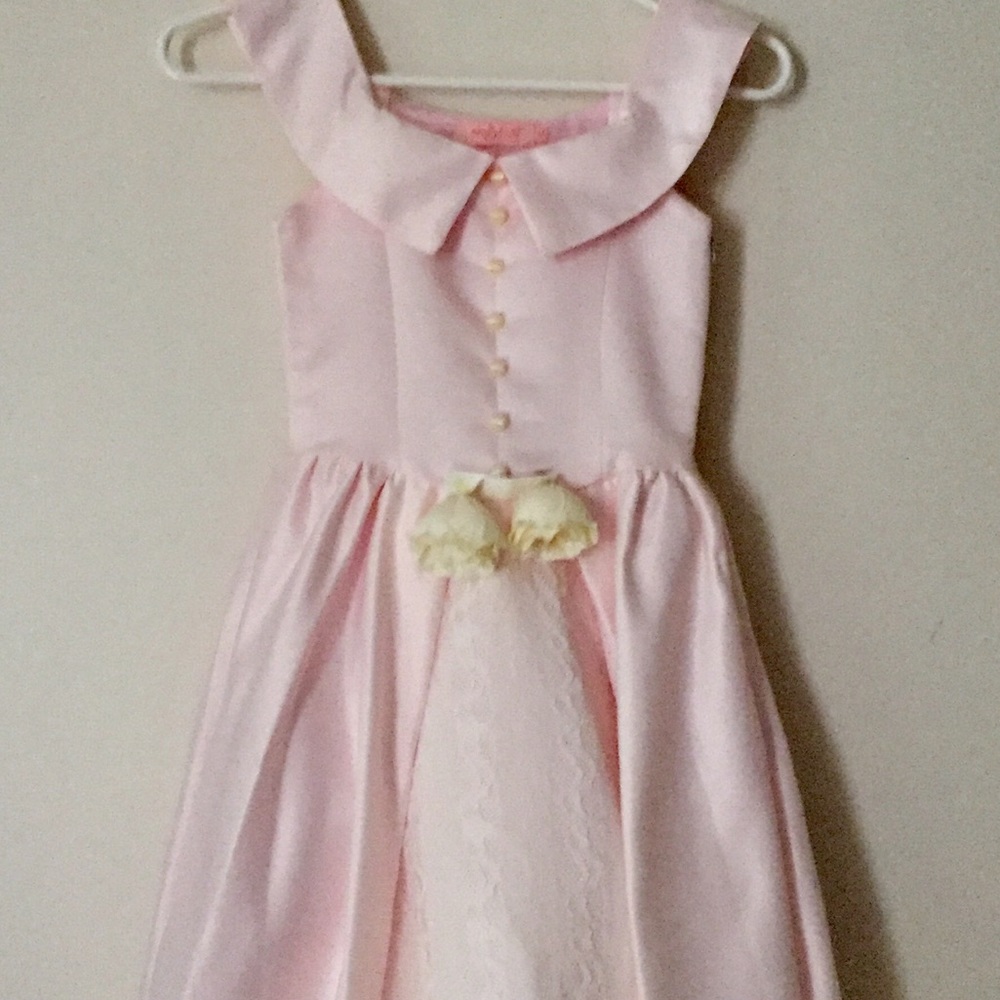 Girls scoop-neck sleeveless dress