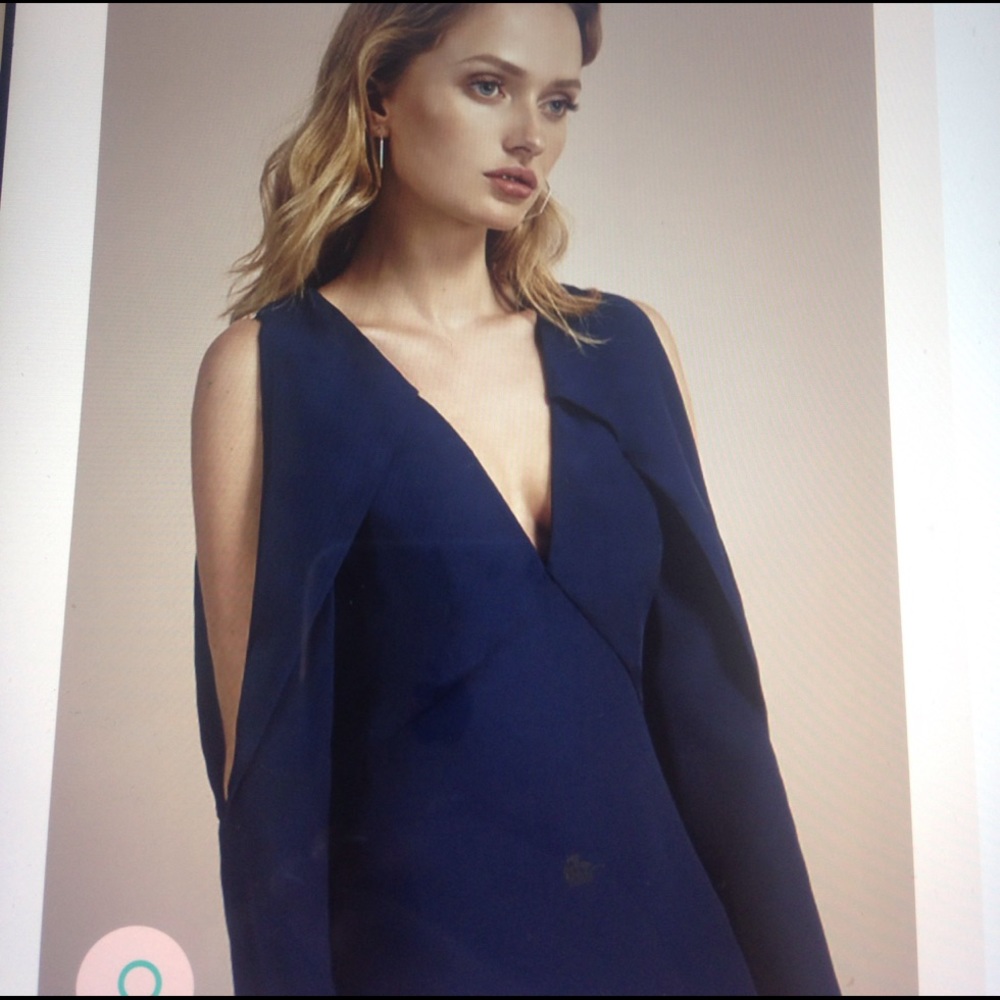 💕NWT C/Meo Collective Do It Now Top