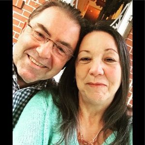 Meet your Posher, Dot