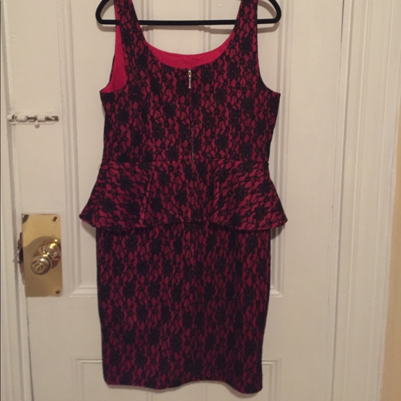 Rebel Wilson Lace Peplum Dress - Picture 3 of 7