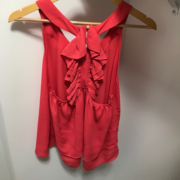 Top. - Picture 3 of 4