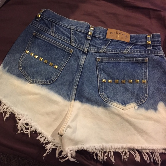 High wasted denim two toned shorts - Picture 3 of 4