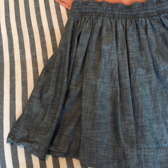 Banana Republic Skirts - Banana Republic Chambray Skirt Banana Republic Skirts - Banana Republic Chambray Skirt