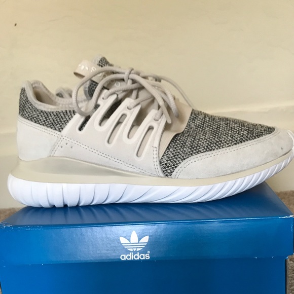 le adidas tubulare radiale mens dimensioni 6 donne 75 poshmark le adidas tubulare radiale mens dimensioni 6 donne 75 poshmark