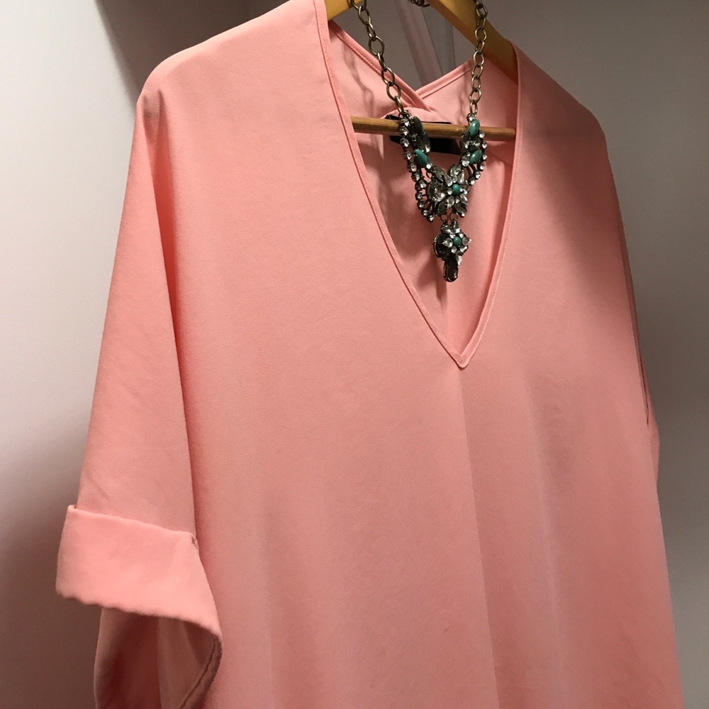 Peach. Chiffon Top. Medium/Large