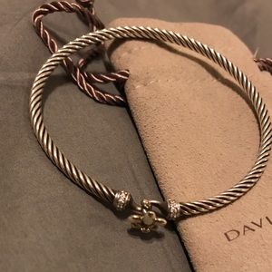 David Yurman Fleur-De-Lis Cable Bracelet Like New!