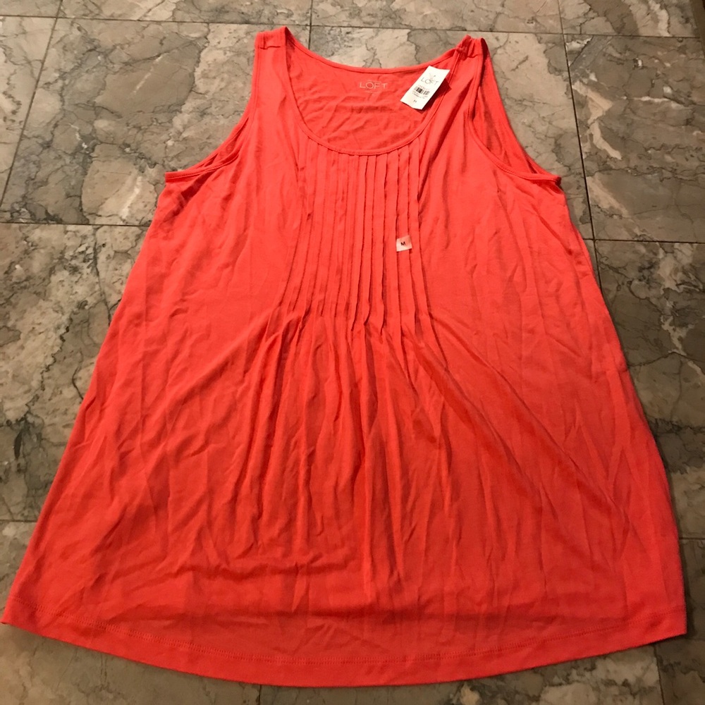 Sleeveless blouse