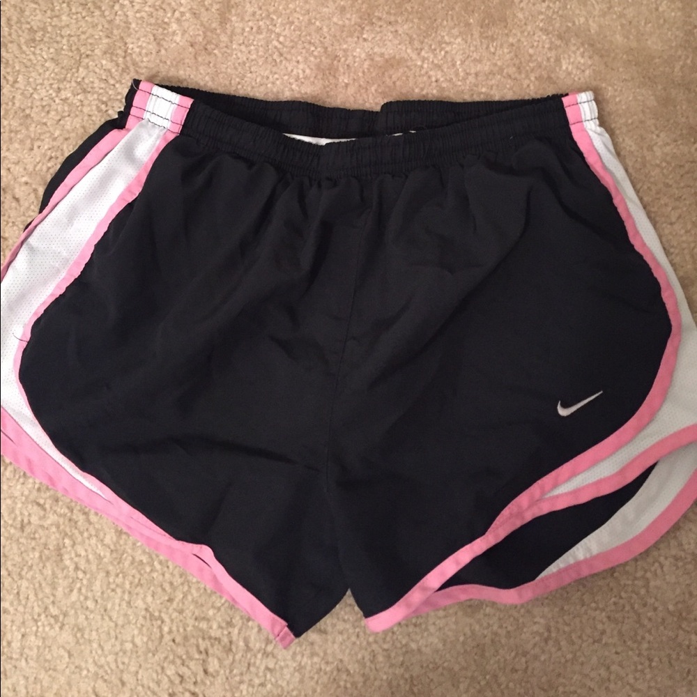 Nike Dri-fit Shorts Size S Black & Pink
