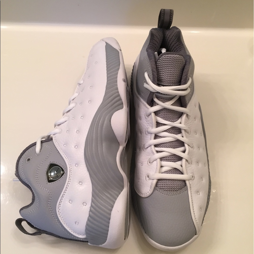 Jordan size 9