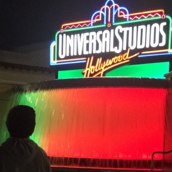 Meet your Posher, Alex - Picture 1 of 1