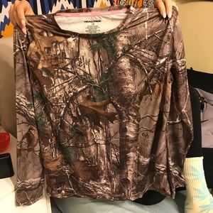 Long sleeve Real tree under shirt