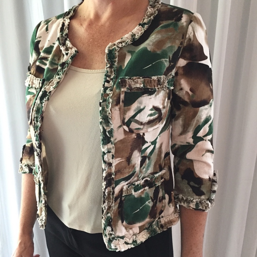 Ladies linen jacket