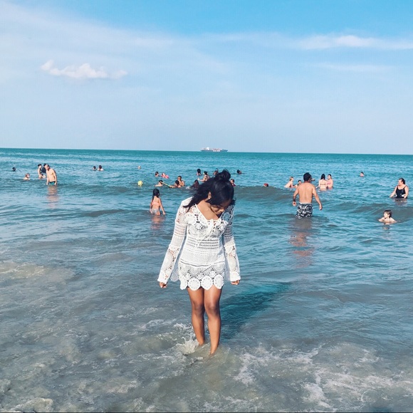 Hi! My name is Nichole ☺️🌴 - Picture 2 of 8